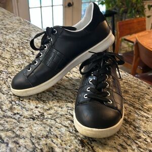 Sam Edelmam size 9.5 black & white shoes. Gap size See photos for details.